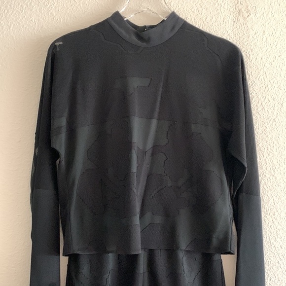 Tibi Black Long Sleeved Printed Romper size 2 - Picture 6 of 9